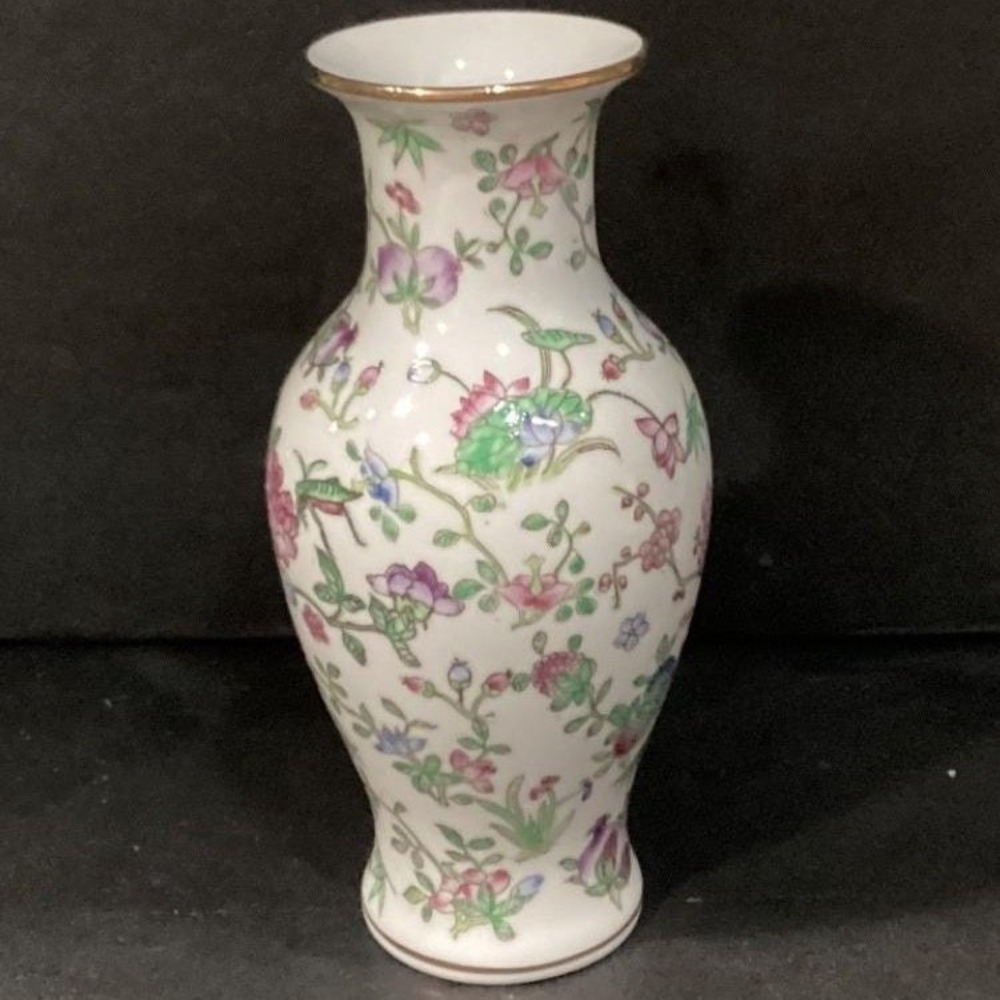 Nora Fenton Designs Mille Fleur Decorated Porcelain Asian Vase 308-1 Vintage - Picture 1 of 11